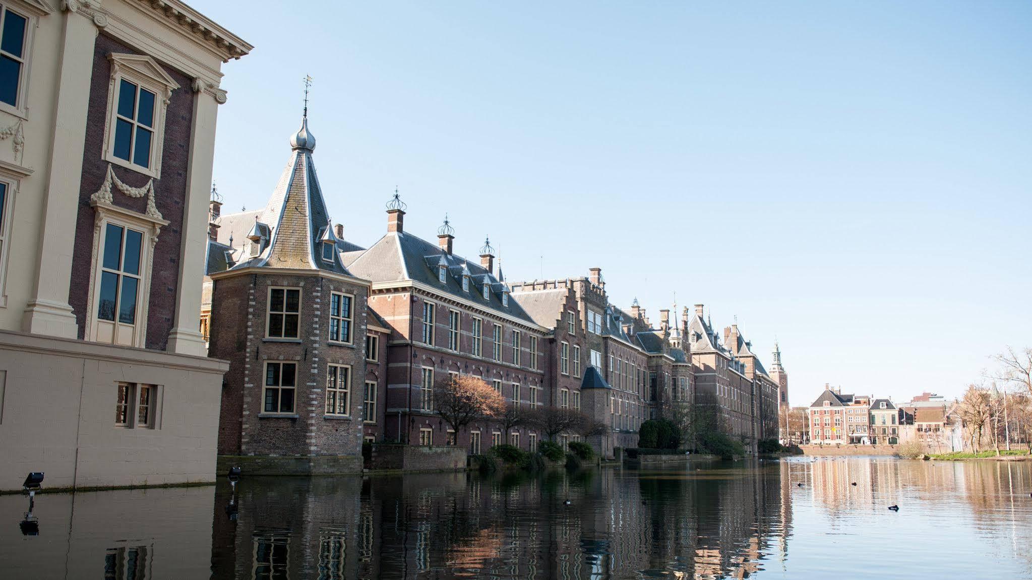 海牙德斯因德斯酒店 外观 照片 The Waag, Amsterdam